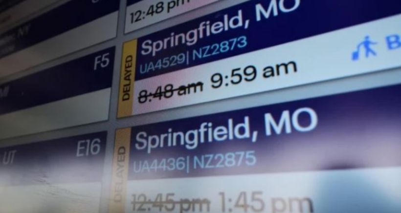 Stuhia e fortë godet SHBA/ Anulohen mijëra fluturime