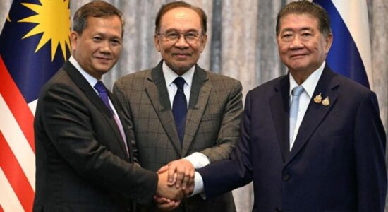 Tajlanda dhe Kamboxhia bien dakord për bisedime në përpjekje për t’i dhënë fund konfliktit vdekjeprurës