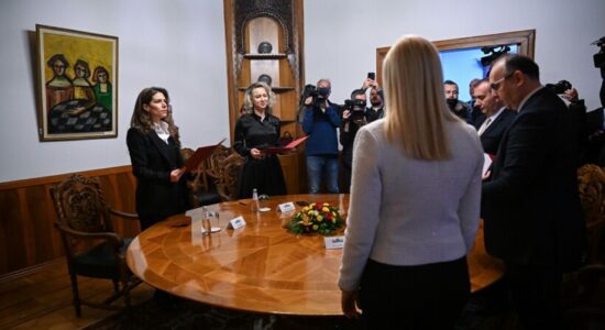 Dy anëtaret e reja të Këshillit Gjyqësor bënë betimin solemn në Kuvendin e RMV-së