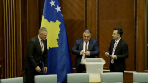 Gjykata Kushtetuese i hap rrugë zgjedhjes së nënkryetarit të Kuvendit nga Lista Serbe