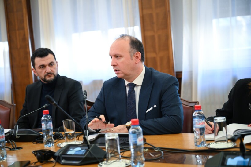  VIDEO  Gashi kundër qeverisë teknike dhe zgjedhjeve të parakohshme