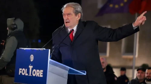 Berisha: Nuk presim forcat Delta në Surrel, do të zbarkojnë Deltat tona