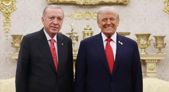 Presidenti i Turqisë Erdogan zhvilloi një bisedë telefonike me Presidentin e SHBA-së Trump