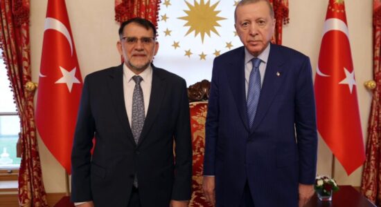 Deputeti i Frontit Europian Murat takon Presidentin Erdogan