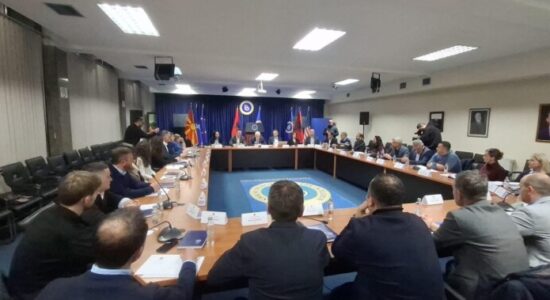 Ali Ahmeti emëron kryetarët e degëve në Kërçovë, Vrapçisht, Prespë dhe Karposh