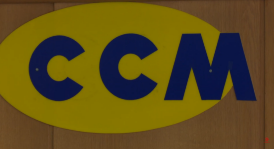 (VIDEO) Paralajmërimi për protesta, Qeveria këmbëngul që sindikatat dhe punëdhënësit të merren vesh