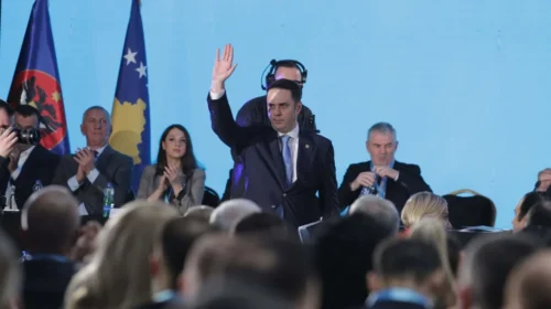 Kuvendi i LDK-së vendos: Abdixhiku mbetet kryetar