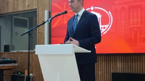 Mickoski: Gjetëm një lloj kompromisi për Ligjin për kundërvajtje, ndërsa për qeverinë teknike jemi të pajtimit ta shfuqizojmë