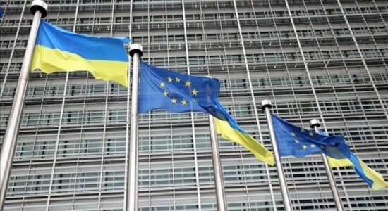 Komisioni Evropian propozon paketë mbështetjeje financiare prej 90 miliardë eurosh për Ukrainën