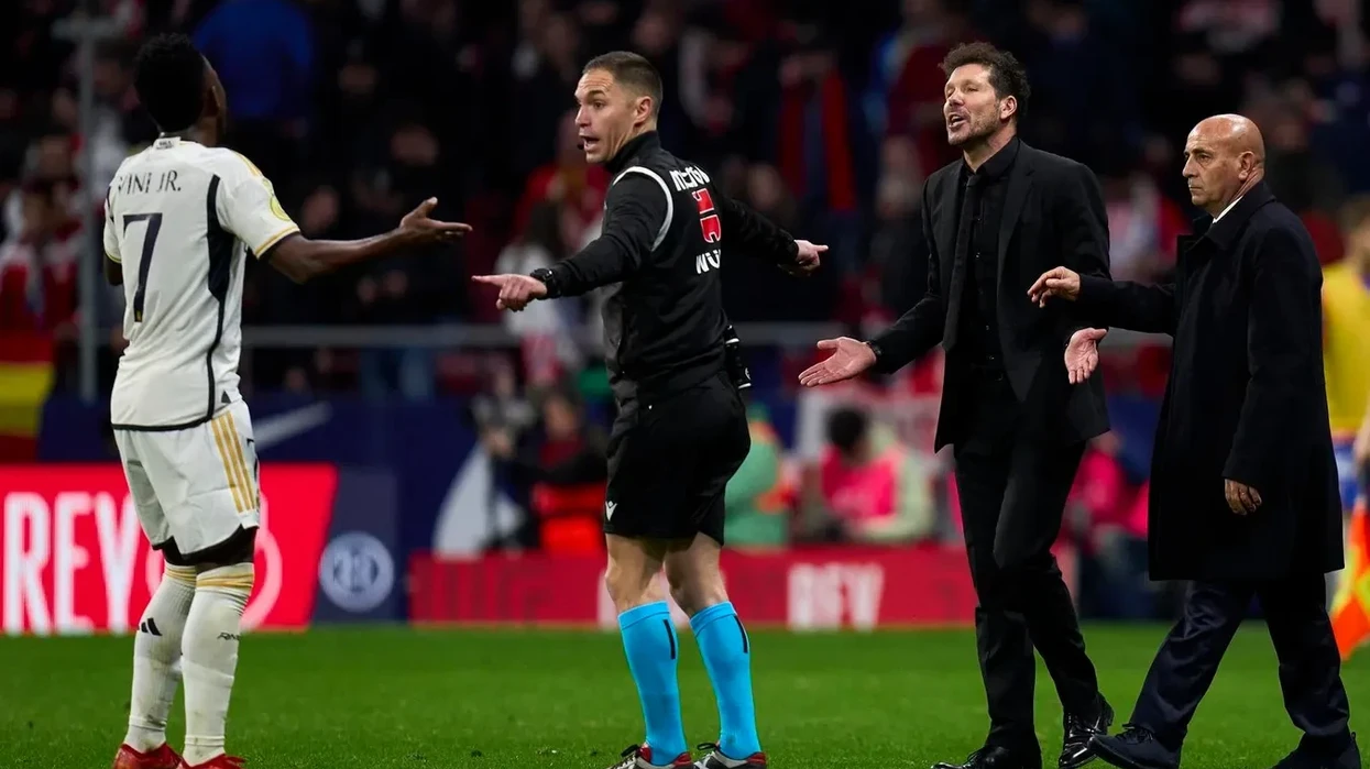Simeone kërkon ndjesë publike ndaj Vinicius Jr dhe Florentino Perez pas incidentit në Superkupë