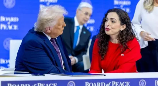 (VIDEO) Kosova mes 19 shteteve që nënshkruan për “Bordin e Paqes”