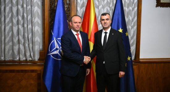 Faton Selami betohet si Avokat i Popullit!