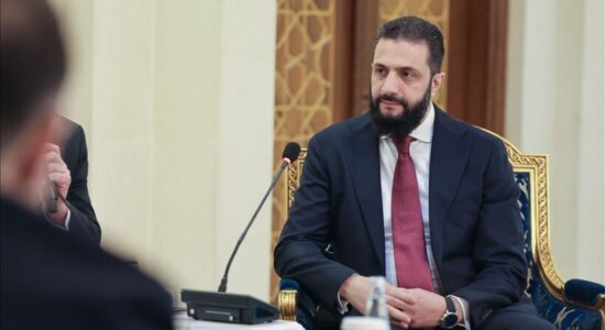 Presidenti i Sirisë shënon njëvjetorin në detyrë, thotë se e ardhmja do të ndërtohet përmes drejtësisë dhe zhvillimit