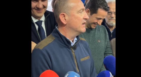 Taravari: Fitore e madhe e AKI-së, pres zgjedhje parlamentare në maj ose tetor