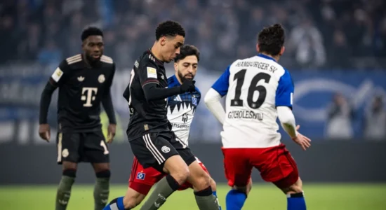 Gabon Bayern Munichu, ndalet nga Hamburgu