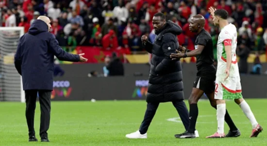 Lëshuan fushën në finale – Senegali dhe trajneri i tyre marrin dënime të mëdha