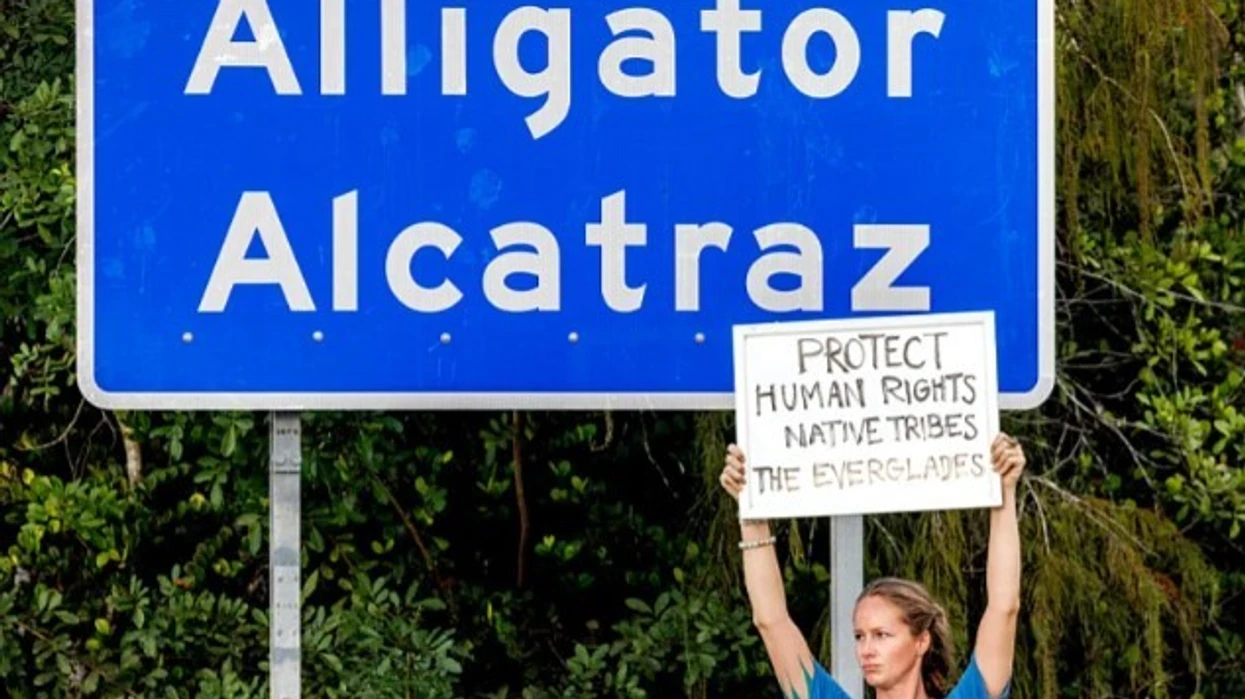 ICE në burgjet amerikane mban 73 mijë njerëz, numri më i lartë në histori