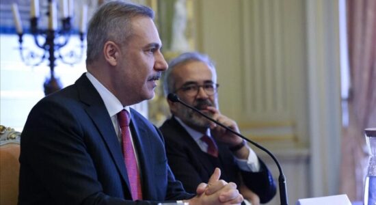 Ministri i Jashtëm i Turqisë: Evropianët duhet të garantojnë sigurinë e tyre