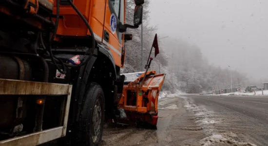 Ministria e Transportit: Të gjitha rrugët shtetërore janë të kalueshme dhe të sigurta për qarkullim