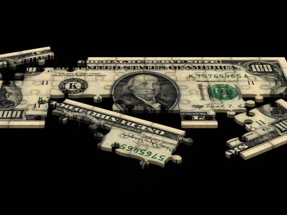 Ari arrin rekord, dollari lëkundet: Tregjet sinjalizojnë pasiguri në epokën Trump