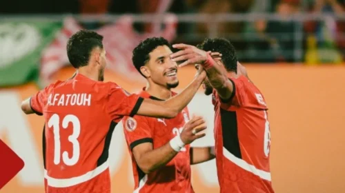 Egjipti me mund eliminon Beninin, kualifikohet në çerekfinale të Kupës së Afrikës