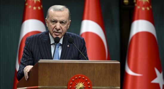 Erdogan i përcjell Trumpit “ndjeshmëritë” e Ankarasë, kërkon të ruhet stabiliteti i Venezuelës