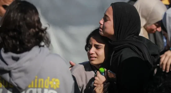 Familja palestineze humb foshnjën pas 17 vitesh pritjeje