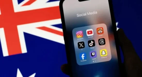 Australia mbyll rreth 5 milionë llogari në rrjetet sociale të fëmijëve