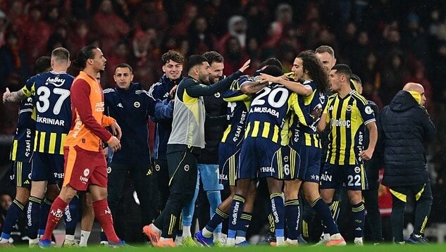Fenerbahce triumfon pastër ndaj Galatasaray në finalen e Superkupës së Turqisë