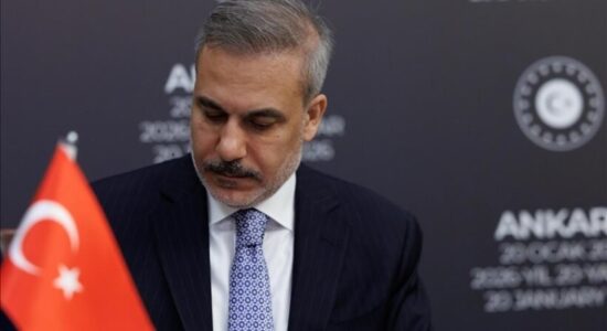 Ministri Fidan: Turqia mbështet marrëveshjen e 18 janarit midis Sirisë dhe SDF-së, pavarësisht rezervave