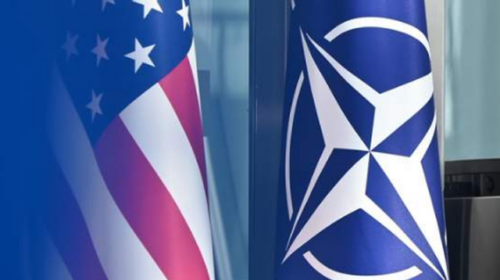 Uashingtoni rishikon praninë ushtarake në Evropë, NATO mbetet aleat kyç
