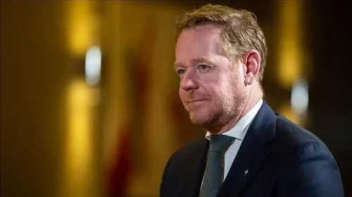 Kryediplomati holandez: Danimarka dhe Grenlanda kanë të drejtë për vetëvendosje