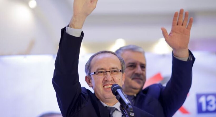 Avdullah Hoti do garojë për kryetar të LDK-së