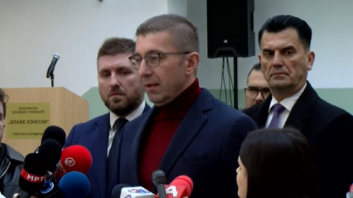 (VIDEO) Mickoski: Pendarovski shkeli kushtetutën gjatë pandemisë