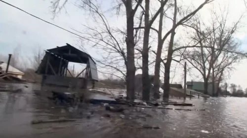 Maqedonia përfshihet nga moti i ligë, disa lumenj dalin nga shtrati i tyre