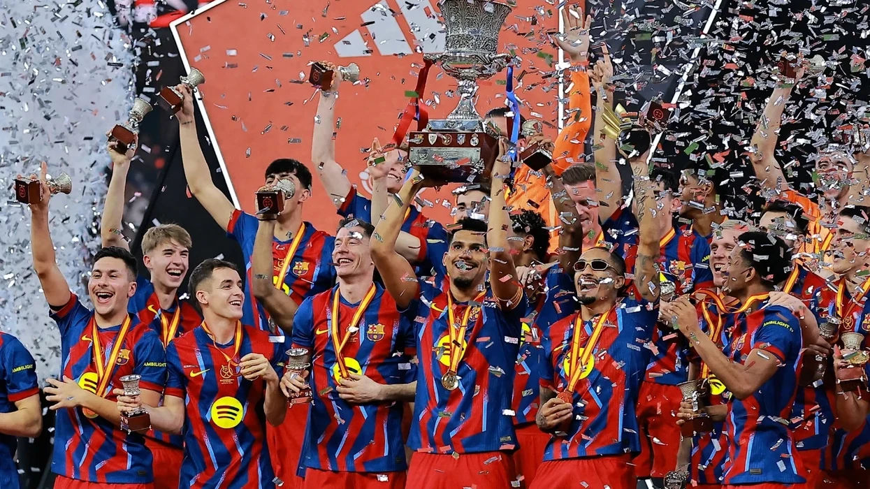 Barcelona merr një ofertë prej 60 milionë eurosh për yllin e tyre nga klubi anglez