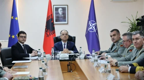 Shqipëria merr komandën e batalionit shumëkombësh të Rezervës Operacionale të KFOR-it për vitin 2026