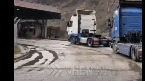Vazhdon edhe sot bllokimi i qarkullimit të transportuesve të mallrave në pikat kufitare të RMV-së