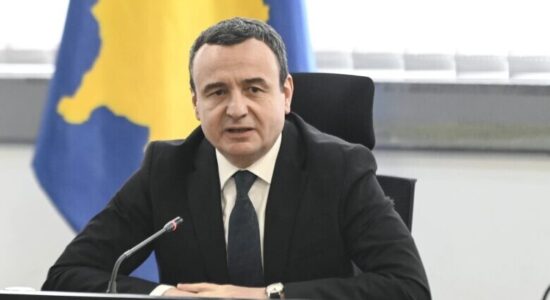 Kurti në Davos: Populli i Kosovës refuzon të kthehet në epokën e korrupsionit