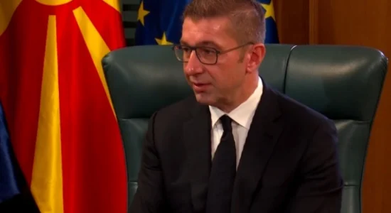 Mickoski pritet të kërkojë takim liderësh për heqjen e qeverisë teknike dhe konsensus për ligjet reformuese