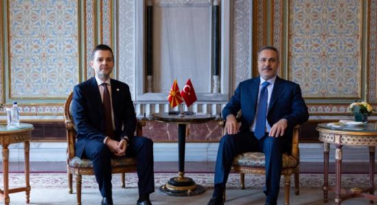 Mucunski takohet me homologun turk Hakan Fidan