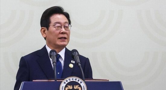 Presidenti i Koresë së Jugut i kërkon Kinës të ndërmjetësojë me Korenë e Veriut