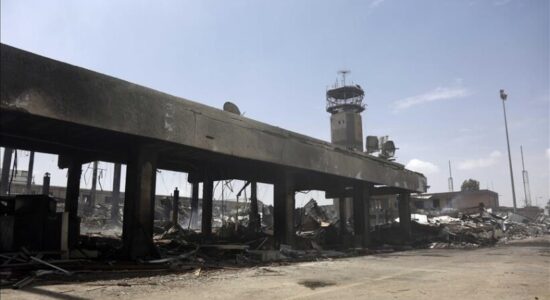 Forcat qeveritare të Jemenit marrin kontrollin e aeroportit në Hadhramaut pas tërheqjes së STC-së