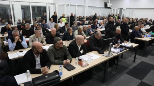 Gjykimi për zjarrin në “Puls” shtyhet më 26 janar me kërkesë të anëtares së sapozgjedhur të Këshillit Gjyqësor, e cila është avokate e njërit të akuzuar