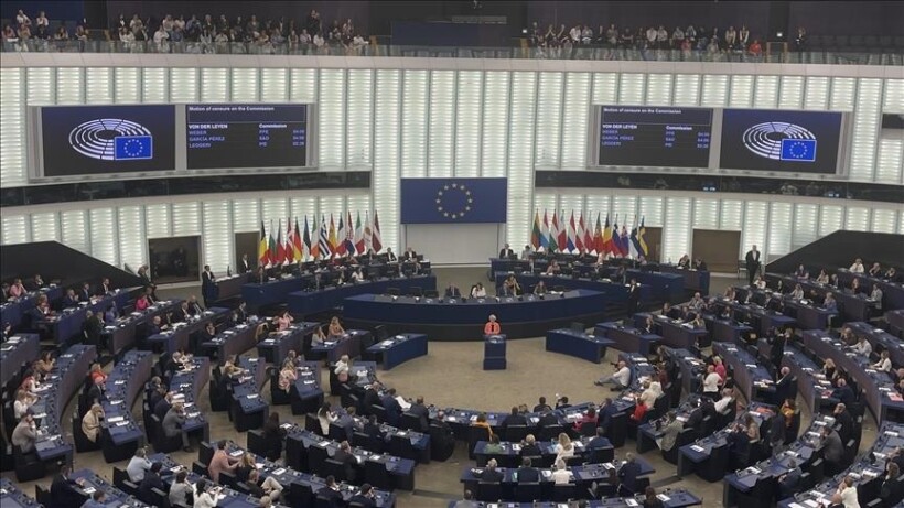 Irani zotohet të  aplikojë reciprokisht çdo kufizim  pasi Parlamenti Evropian ndaloi hyrjen e diplomatëve të tij