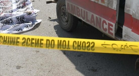 Numri i viktimave nga zjarri në një qendër tregtare në Pakistan rritet në 14, dhjetëra të zhdukur