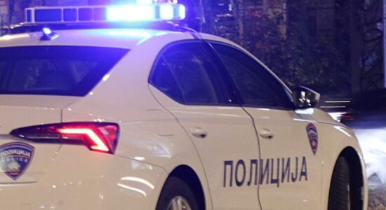 (VIDEO) U godit në kokë natën e vitit të ri, humbi jetën fëmija dyvjeçar nga Shkupi