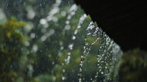 Meteorologët paralajmërojnë mot të paqëndrueshëm gjatë fundjavës, apelojnë për kujdes