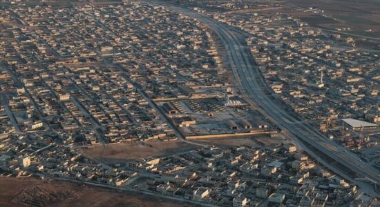 Ushtria siriane nis operacion kundër grupit terrorist YPG/SDF në zonën lindore të Halepit