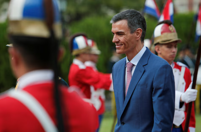 Kryeministri spanjoll: Pushtimi amerikan i Grenlandës do ta bënte Putinin njeriun më të lumtur në tokë